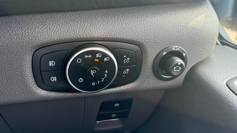 Ford Transit 350 L3 Diesel Fwd 2.0 EcoBlue 165ps H2 Limited Van Auto [Nav]